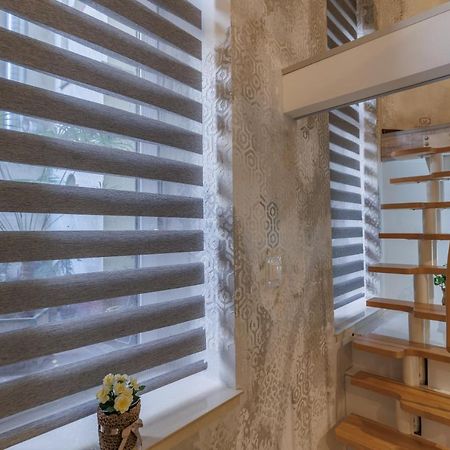 Sleek Minimalist Studio At Inner City Budapest Luaran gambar