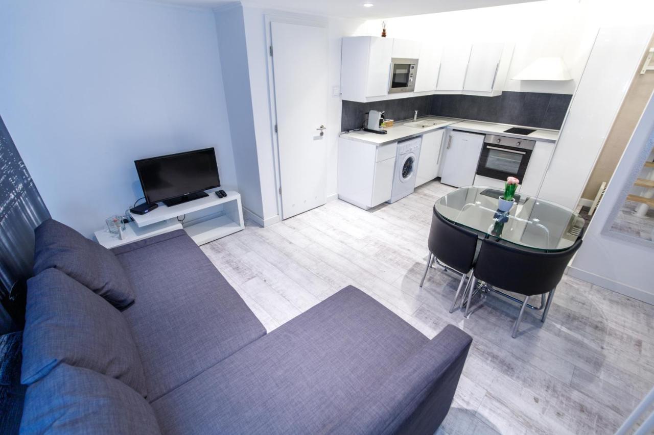 Sleek Minimalist Studio At Inner City Budapest Luaran gambar
