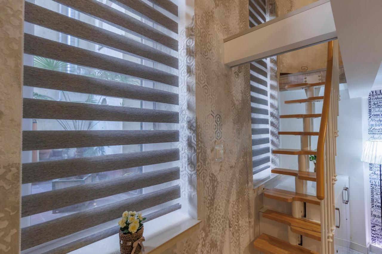 Sleek Minimalist Studio At Inner City Budapest Luaran gambar