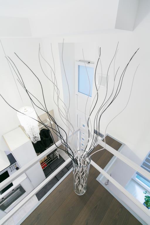 Sleek Minimalist Studio At Inner City Budapest Luaran gambar